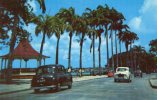 Barbados St Michael Esplenade Old Cars - Barbades