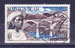 MADAGASCAR N°76 Oblitéré - Poste Aérienne