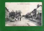 80 - PICQUIGNY - LA RUE D'AMIENS  Cpa  Année 1917  Animée  Enfants , Attelage  LE CAFé BILLARD  X - Picquigny