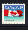 Canada MNH Scott #1189b 39c Canada Flag On Blue Background Perf 12.5 X 13 Straight Edge At Right - Unused Stamps