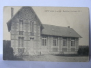 CPA 37 Indre Et Loire - NEUVY LE ROI - Ecole Libre Saint Louis - Neuvy-le-Roi