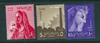 Egypt 1957 SG  539-41 MNH Designs: Country Woman And Cotton Plant, Factory Skyline, Rameses II - Ungebraucht