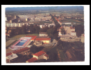 SAINT-PRIEST - VUE AERIENNE A DROITE LE CHATEAU A GAUCHE LA PISCINE - Saint Priest