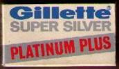 SCATOLETTA LAMETTE  DA BARBA -GILLETTE SUPER SILVER PLATIUM PLUS- ANNO 1970? - Lamette Da Barba