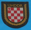 CROATIA, CROATIAN ARMY SLEEVE PATCH, COAT OF ARMS - Escudos En Tela