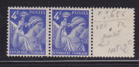 FRANCE N°656 4F IRIS BLEU REPUBLIQUE.FRANCAISE POINT ENTRE REPUBLIQUE ET FRANCAISE NEUF SANS CHARNIERE - Nuovi