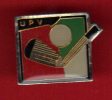 23445-pin's Golf.UPV.union Patronale Du Var.signé Deltacom - Golf