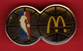 23542-pin's Mcdonald's .NBA.basketball.signé 1990 NBA. . - McDonald's