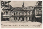 CPA 84 BOLLENE - L Hotel De Ville - Bollene