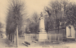 CPA AUNEUIL OISE MONUMENT BOULANGER - Auneuil