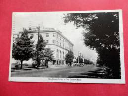 Japan > Yokohama  New Grand Hotel & The Custom House- 1951 Cancel US  Stamp- --  -ref 622 - Yokohama