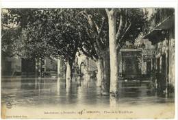 Carte Postale Ancienne Sorgues - Inondations 9 Novembre 1907. Place De La République - Catastrophe - Sorgues