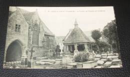 St Jean Du Doigt - ( Finistère ) - Le Portail De L'église Et L'oratoire - Saint-Jean-du-Doigt