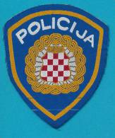 BOSNIA, CROATIAN POLICE FORCES SLEEVE PATCH - Stoffabzeichen