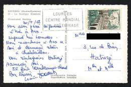 DF / FRANCE SUR CARTE POSTALE DE LOURDES / TP 1106 LE QUESNOY / OBL. ET FLAMME LOURDES 1958 - 1977-1981 Sabina Di Gandon