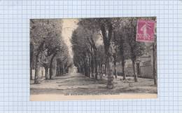 CPA - Les AIX D´ANGILLON - Place Nationale - 1933 - Les Aix-d'Angillon