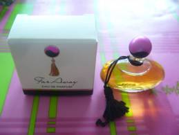 Echantillon Miniature : FAR AWAY De AVON Edp  Pleine Avec Boite - Miniaturen Flesjes Dame (met Doos)