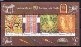 A)INDIA 2009 TRADITIONAL INDIA TEXTILES KALAMKARI,APA TANI WEAVES,KANCHIPURAM,BANARAS SILK MNH MINIATURE SHEET.- - Nuovi