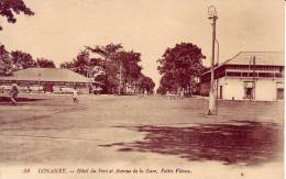 Conakry   Hotel Du Port Et Avenue De La Gare, Petite Vitesse - Guinea