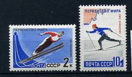 Russie ** N° 2525/2526 - Championnats Internationaux De Ski - Unused Stamps