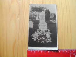 A-1-2-35 Carte Photo Tombe Dans Un Cimetière à Identifier William Cairns 1928 (voir Verso) - Sonstige & Ohne Zuordnung