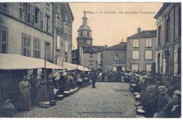 CPA 54 – BRIEY – Le Marché En Attendant L'ouverture (animée) - Briey