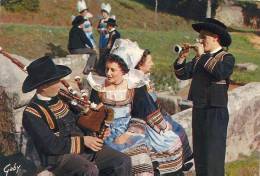 LA BRETAGNE - Région PONT-AVEN RIEC-SUR-BELON, NEVEZ - Groupe De Musiciens Bretons - 1970 - Musique