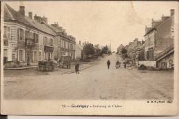 Nièvre.Guérigny, Faubourg De Châtre.(petite Pliure En Haut) - Guerigny