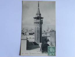 TUNIS - Le Minarets Et Maisons Arabes - Tunesien