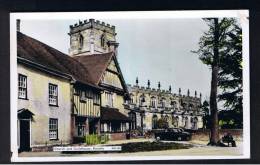 RB 881 - 1967 Real Photo Postcard - The Parish Church & Guildhouse Knowle Near Solihull Warwickshire - Autres & Non Classés