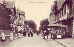 La Baule    Avenue De La Gare Magasin De Vente De Cartes Postales - La Baule-Escoublac