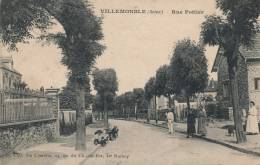 ( CPA 93 )  VILLEMOMBLE  /  Rue Pottier  - - Villemomble