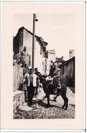 PHOTO 130 X 85mm -  CORTE ( Corse )  Promenade En  âne Dans Les Rues   -   Voir 2 Scans   - - Lieux