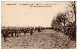 CPA BAZANCOURT, LE KAISER PASSANT SES TROUPES EN REVUE AVANT LEUR DEPART DANS LES TRANCHEES, MARNE 51 - Bazancourt