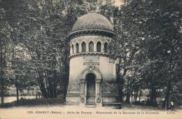 ( CPA 93 )  DRANCY  /  Asile De Drancy  -  Monument De La Baronne De La Doucette  - - Drancy