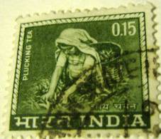 India 1965 Plucking Tea 15p - Used - Gebruikt