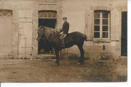 SAINT VALERIEN - Hiomme Sur Son Cheval - Carte Photo - Saint Valerien