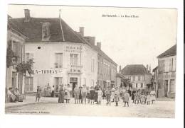 CPA - 58 - Nièvre : Entrains : La Rue D'Etais : " Au Cheval Blanc" On Loge à Pied Et à Cheval : Animation - Saint Pierre Le Moutier