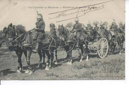 Les Cuirassiers En Manoeuvre - Mitrailleuse En Position De Route - Manoeuvres