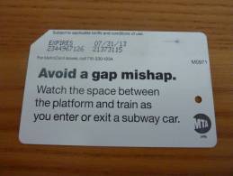 Ticket De Métro - Bus MTA "Metrocard / Avoid A Gap Mishap" New York Etats-Unis USA - Monde