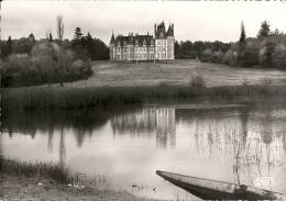 C.G.T. Oeuvres Sociales - Maison De Repos Ambroise Croizat à Vouzeron (Cher) - L´étang Et Le Parc - Vouzeron