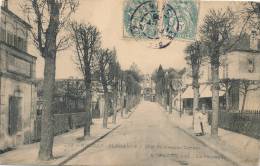 ( CPA 93 )  NEUILLY-PLAISANCE  /  Avenue Carnot  - - Neuilly Plaisance