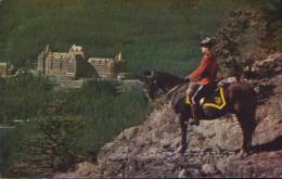 Canada-Postcard-Banfi Springs Hotel And Royal Canadian Mounted Police-Banfi National Park. - Policia – Gendarmería