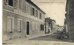 CPA(32)  VIC  FEZENSAC Rue Cassagnoles - Vic-Fezensac