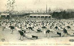 N°22648 -cpa Vichy -fête Fédérale De Gymnastique- Les Mouvements D'ensemble- - Gymnastics