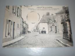 CPA De Connerré - A Droite: Arrivée De La Ferté-Bernard - Au Centre: Rue Rejoignant La Route Du Mans, Carte Animée - Connerre