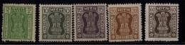 India MNH 1967-1976, Simplified, 5v, Cond, Few Brown Spots @ Back - Timbres De Service
