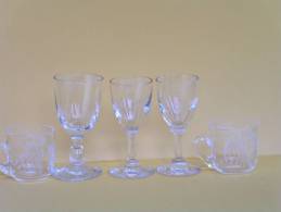 Ancien Verre A Liqueur Pied, Gravé-lot 4 Verres - Glasses