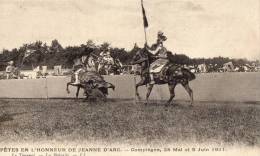 60 COMPIEGNE - Fêtes En L´honneur De Jeanne D´Arc - Le Tournoi - La Bataille - Compiegne