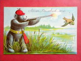 Embossed Bear Hunting With Shotgun Undivded Back====ref 657 - Osos
